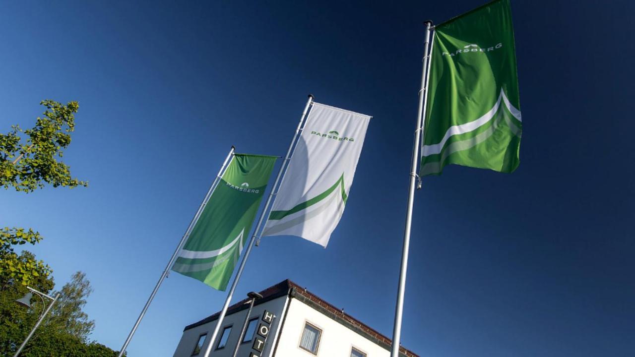 Hotel Parsberg Puchheim Exterior photo
